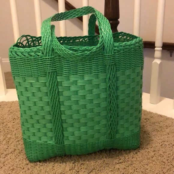 Ketzali Handbags - Barely used Ketzali Green Bag